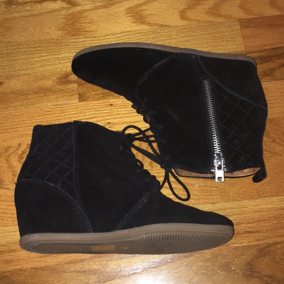 DV by Dolce Vita Shoes - DV suede booties